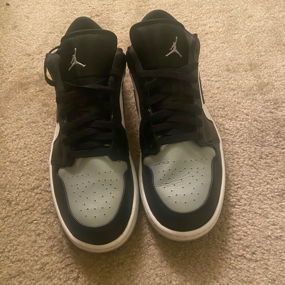 Size 12 Jordan 1 Low Light Smoke Grey - Picture 2 of 6